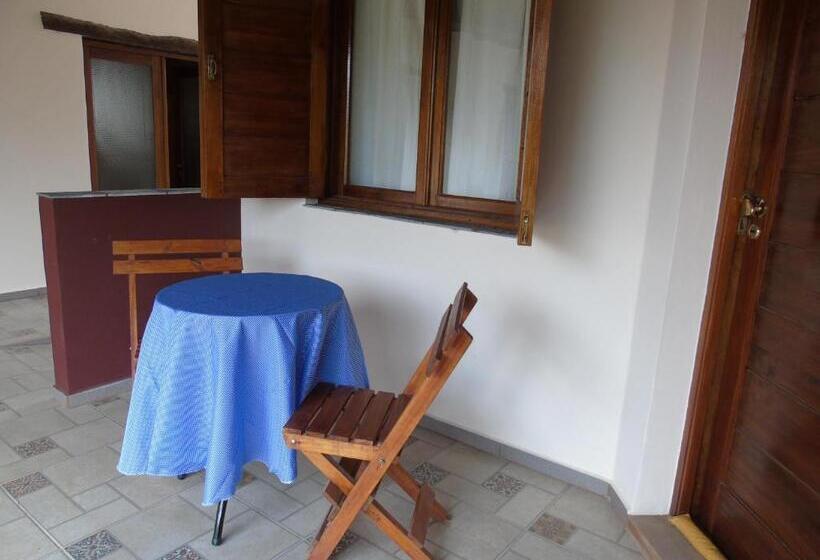 הוסטל Bella Luna Posada & Suite