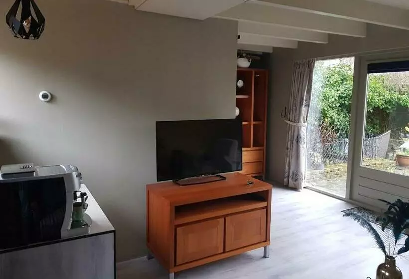 Aamiaismajoitus (B&B) Bnbheerhugowaard