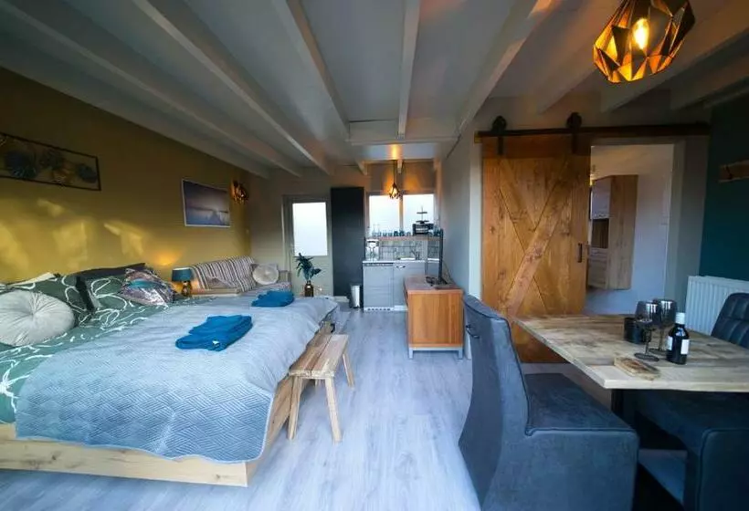 Aamiaismajoitus (B&B) Bnbheerhugowaard