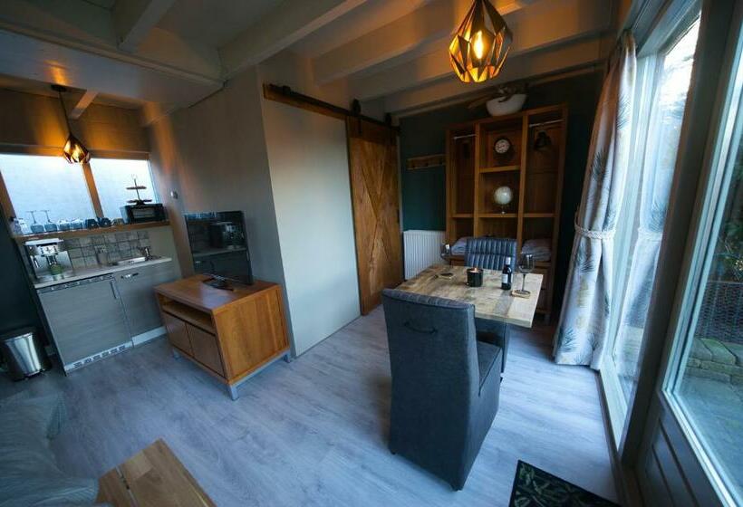 تختخواب و صبحانه Bnbheerhugowaard