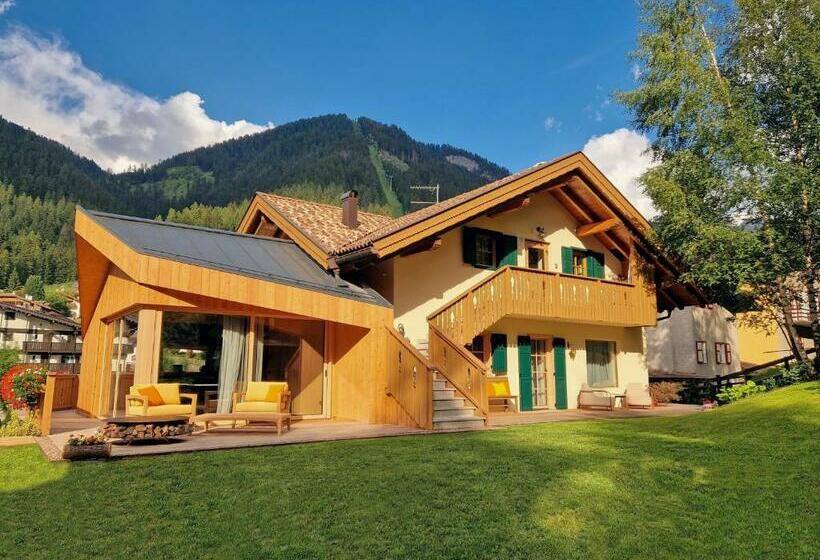 צימר Chalet La Ciaseta