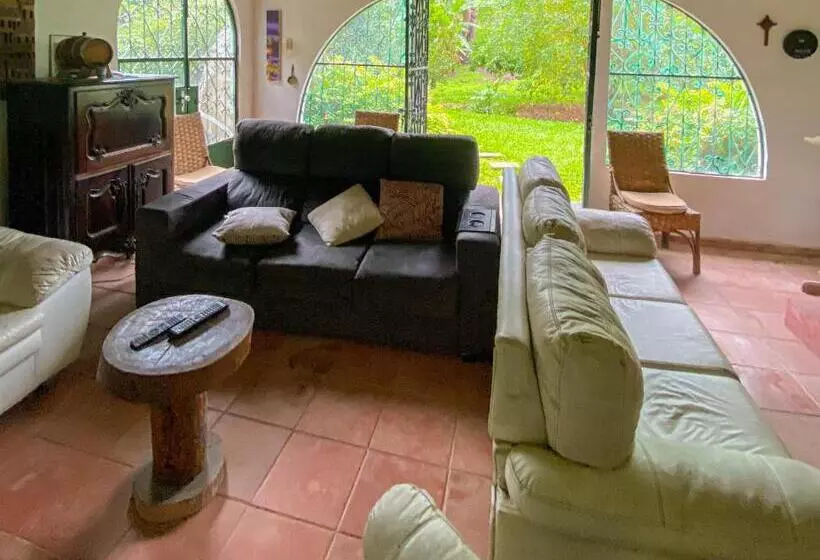 ベッドアンドブレックファースト Hayway Sustentável