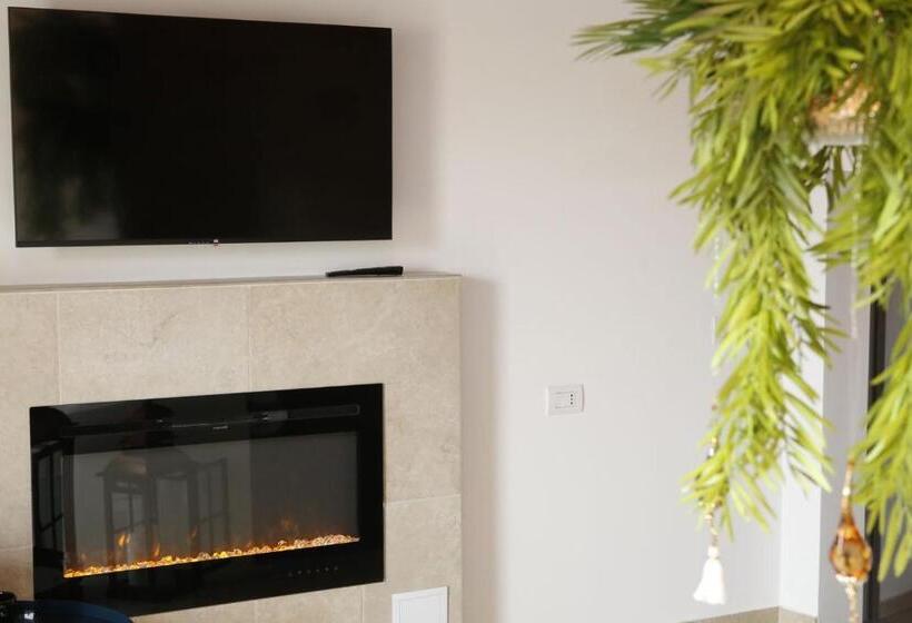 ベッドアンドブレックファースト Nel Vicoletto