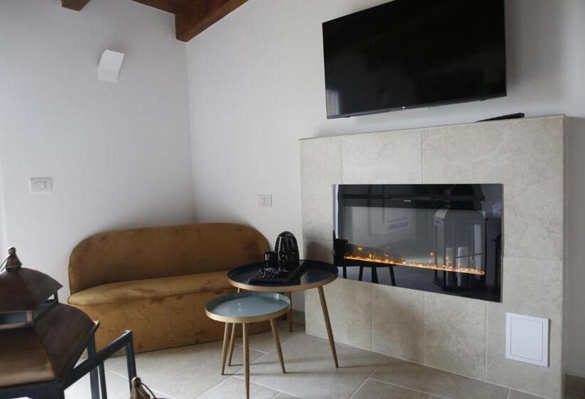 ベッドアンドブレックファースト Nel Vicoletto