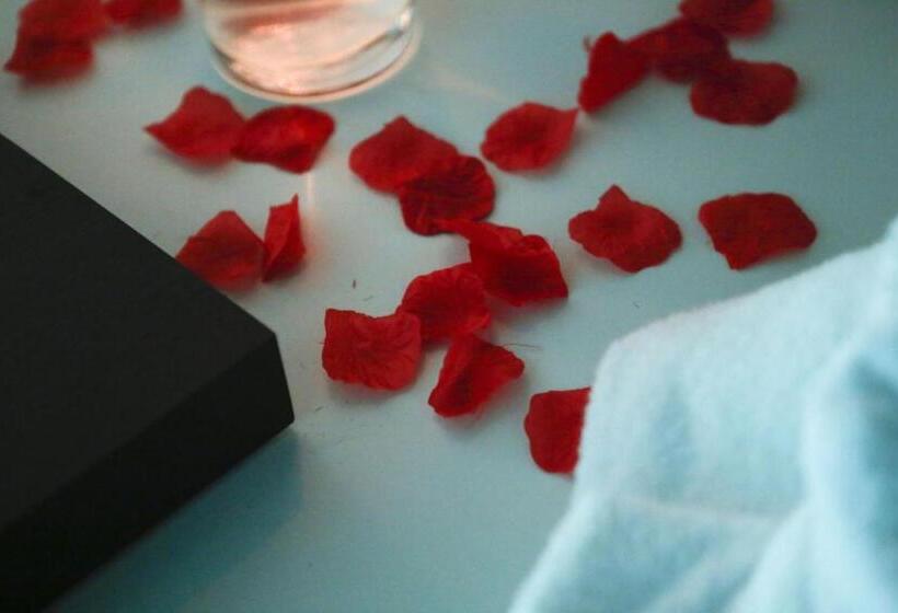 ベッドアンドブレックファースト Nel Vicoletto