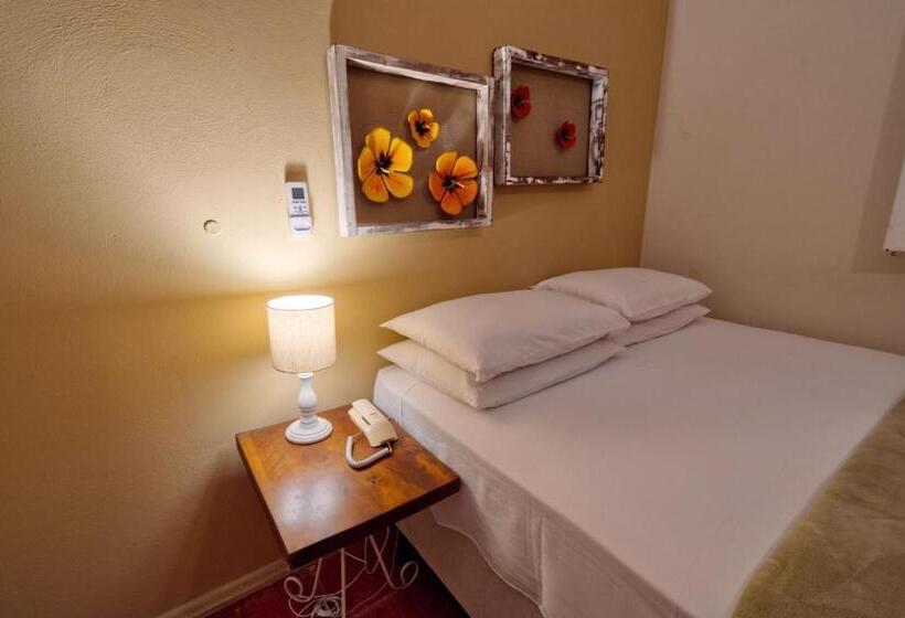 Отель Girassol Da Serra