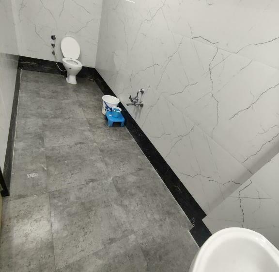 فندق Rest And Leaf