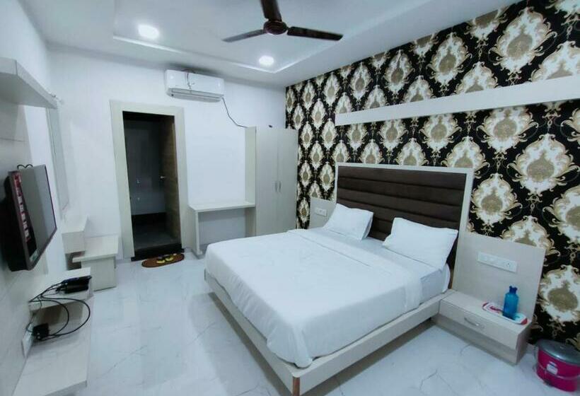 فندق Rest And Leaf