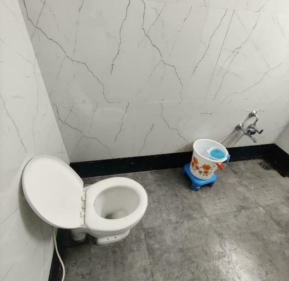 فندق Rest And Leaf