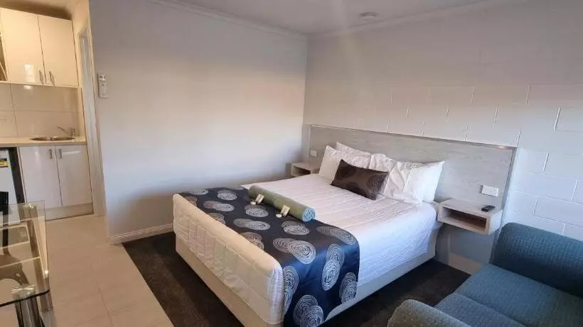 モーテル Albatross Motor Inn