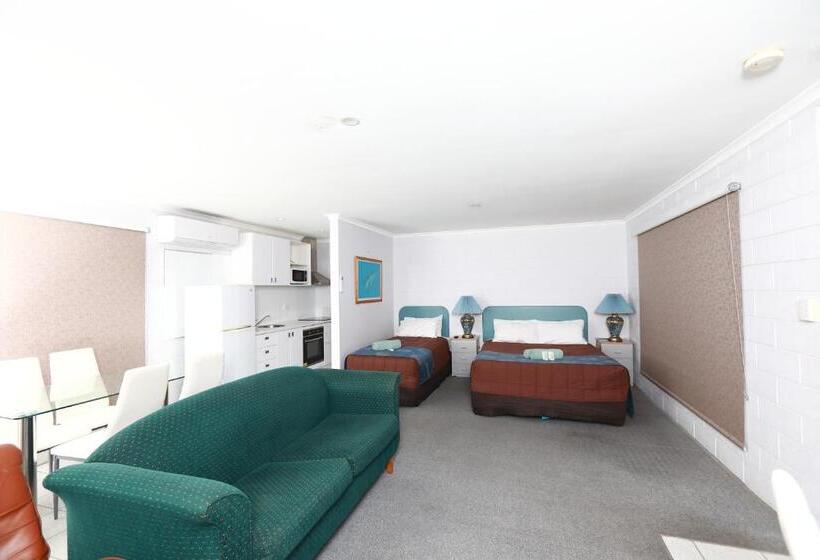 מוטל Albatross Motor Inn