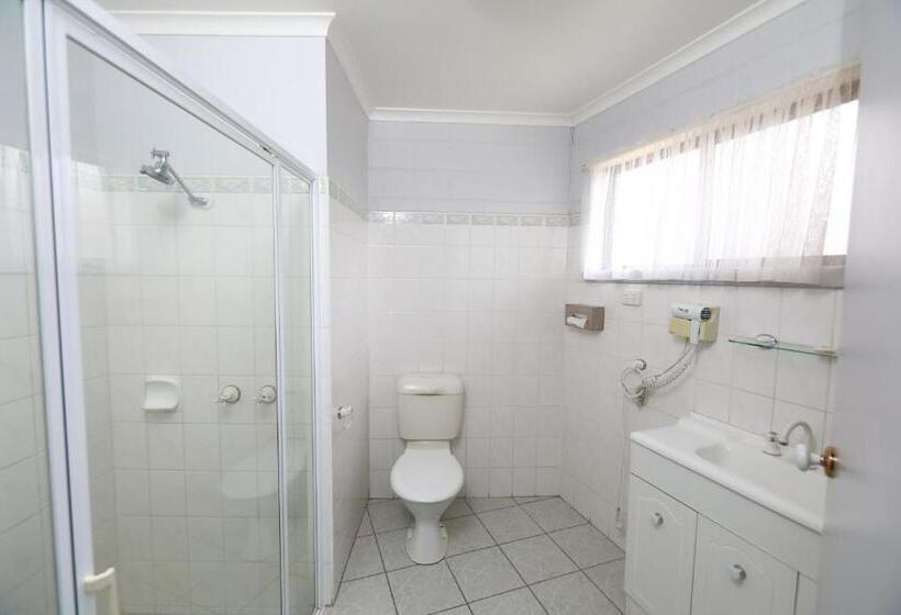 מוטל Albatross Motor Inn