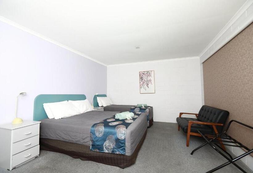 מוטל Albatross Motor Inn