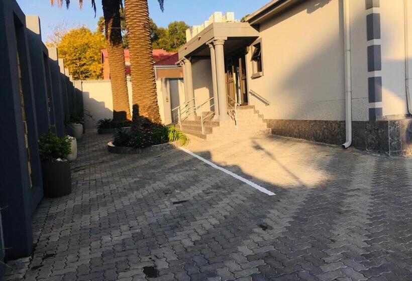 膳宿费 Classy Guest House