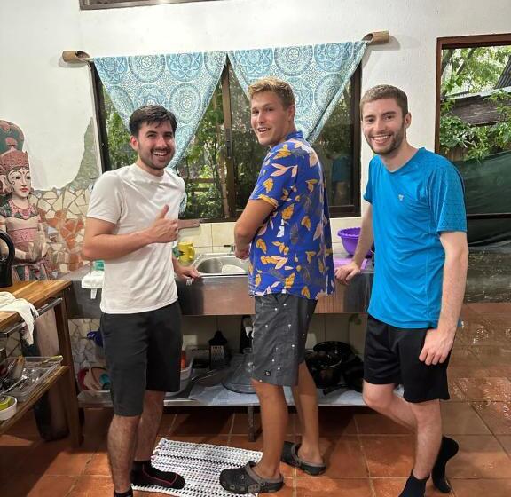 Pension Luminosa Uvita Hostel