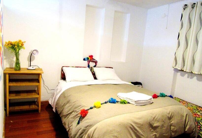 بنسيون The Andean Rooftop Guesthouse