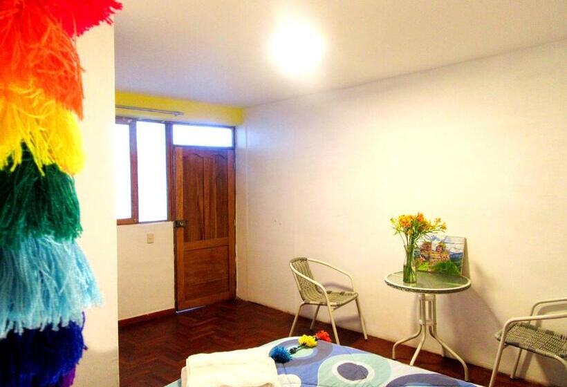 بنسيون The Andean Rooftop Guesthouse