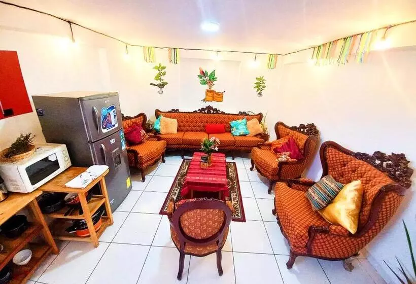 پانسیون The Andean Rooftop Guesthouse