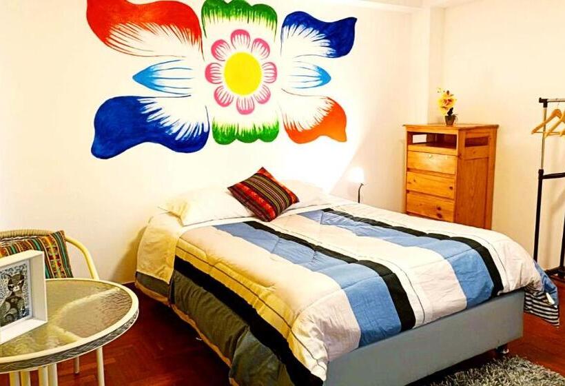 بنسيون The Andean Rooftop Guesthouse