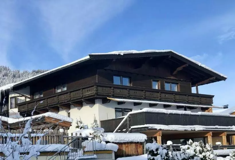 Pension Heidelberg   Fam Fuchs