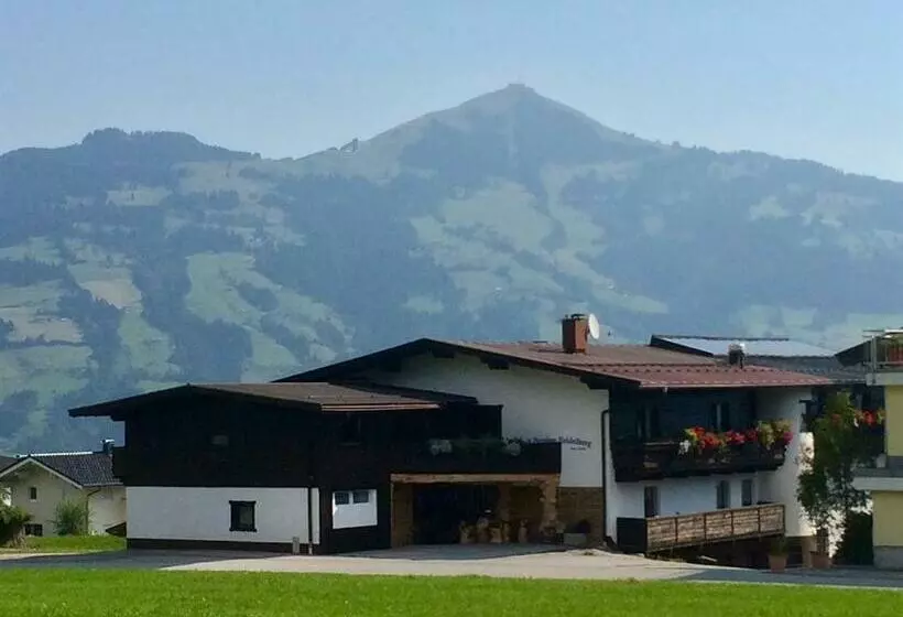 Pension Heidelberg   Fam Fuchs