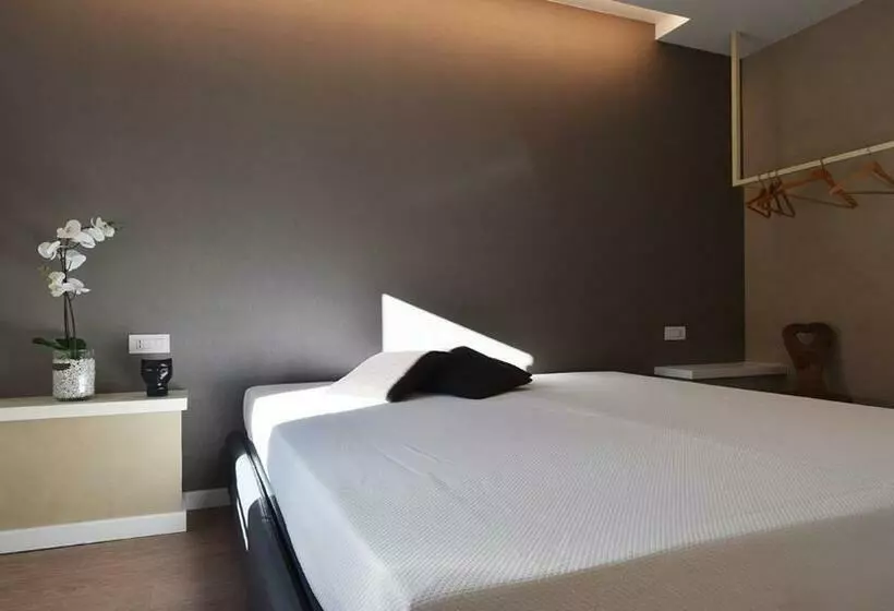 Retkeilymaja La Meira Sermig Casa Ferie