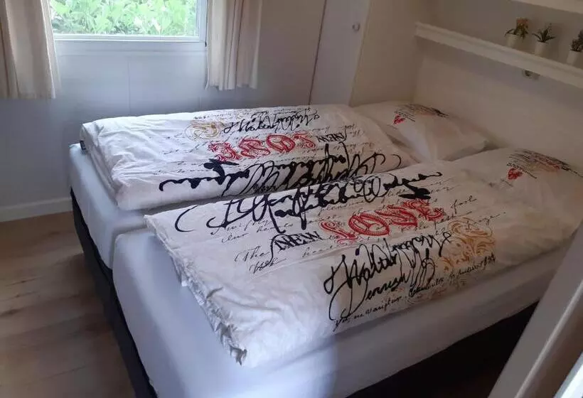 Aamiaismajoitus (B&B) Chalet Heggemus Oisterwijk