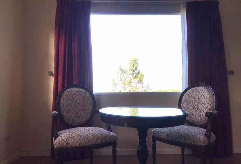 Aamiaismajoitus (B&B) Valle Dorado Sierra De Los Padres