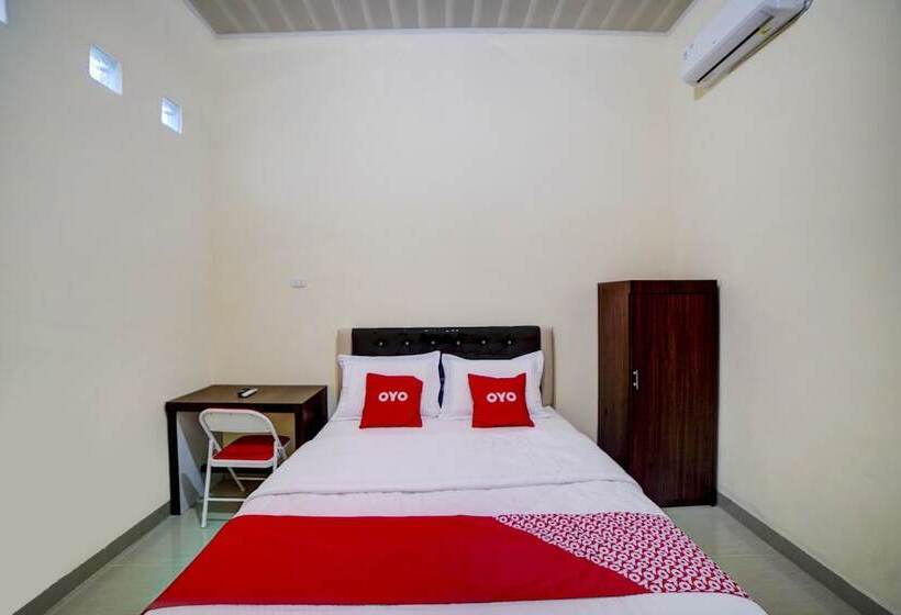 Hotel Reddoorz At Shine Guest House Tebing Tinggi
