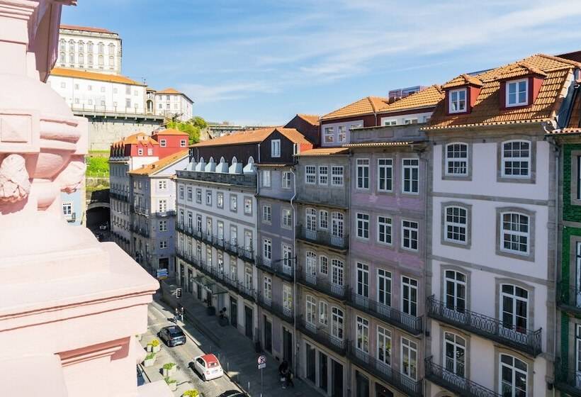 هتل Porto River Infante