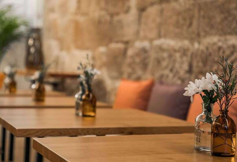 هتل Porto River Infante