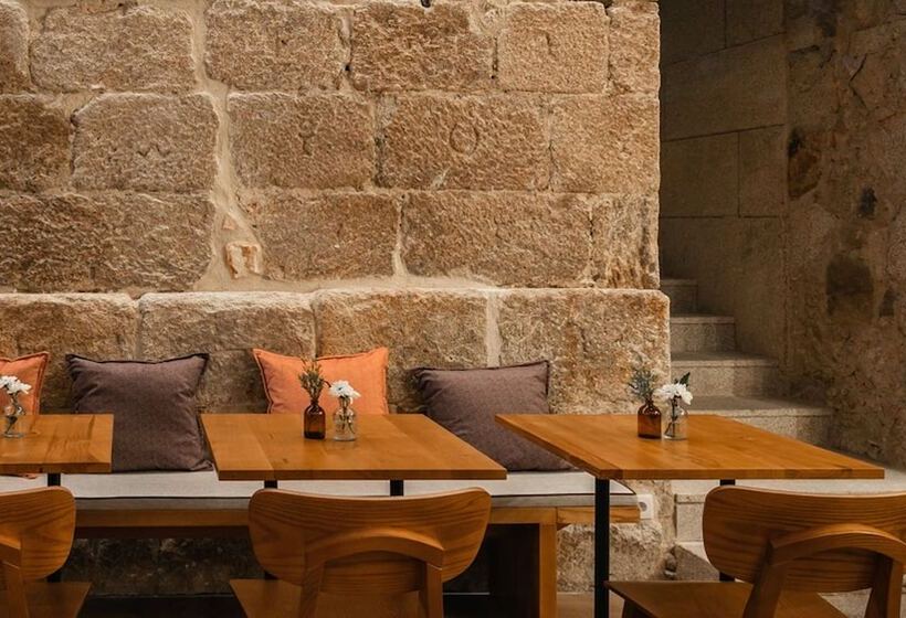 هتل Porto River Infante