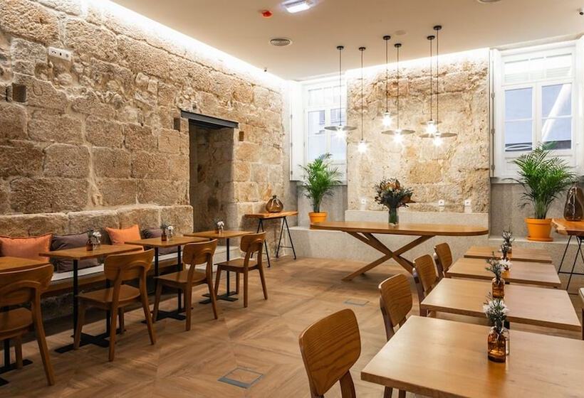 هتل Porto River Infante