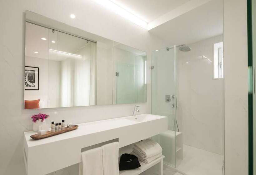 هتل Porto River Infante