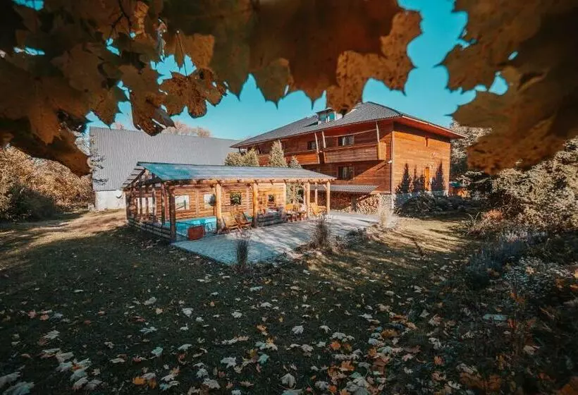 Pension Koliba Komorní Lhotka