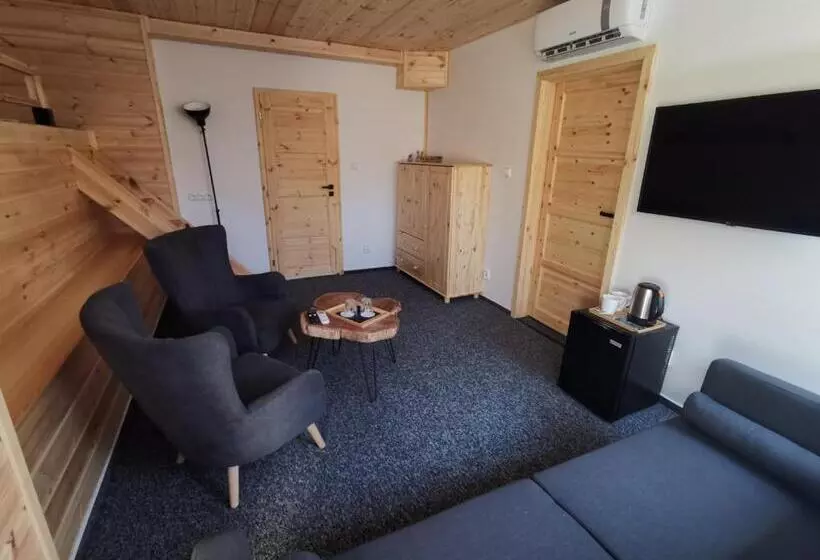 Pension Koliba Komorní Lhotka