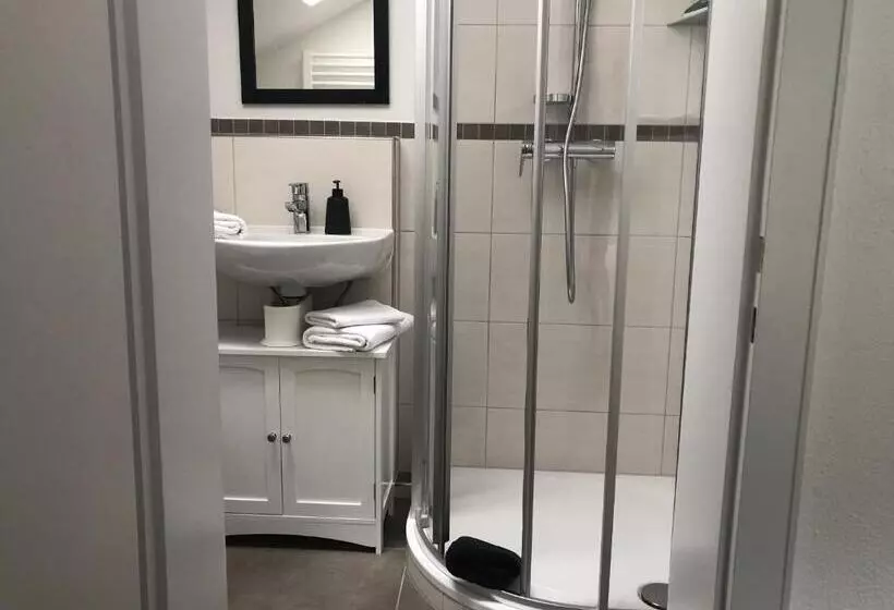 Pension Und Ferienwohnung Frech