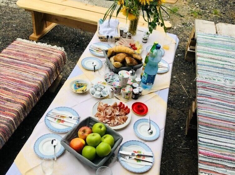 Rösslgut Bed & Breakfast