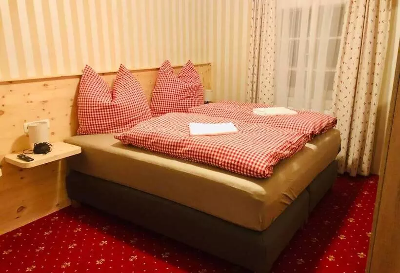 Rösslgut Bed & Breakfast