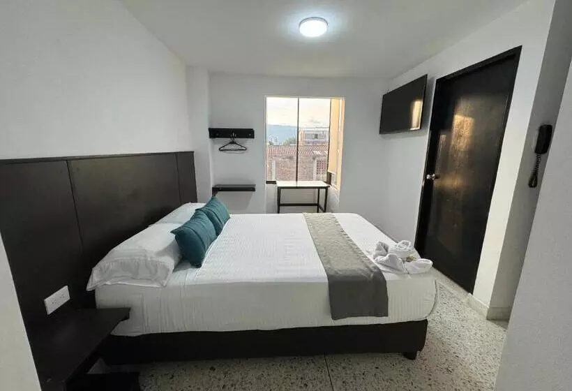 هتل Mar Inn Cali