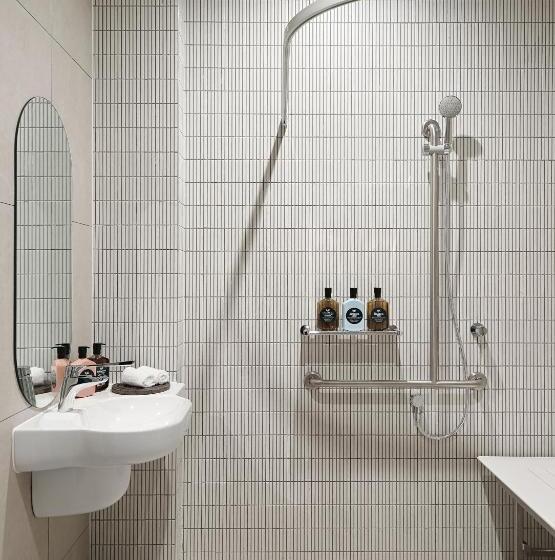 Отель Imperial Boutique Accommodation