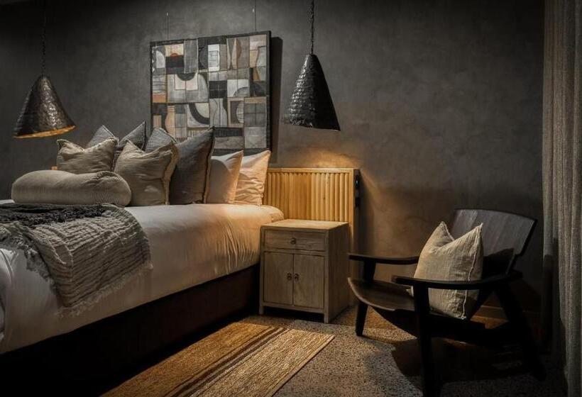 Отель Imperial Boutique Accommodation