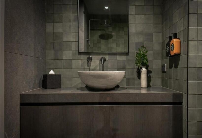 Отель Imperial Boutique Accommodation