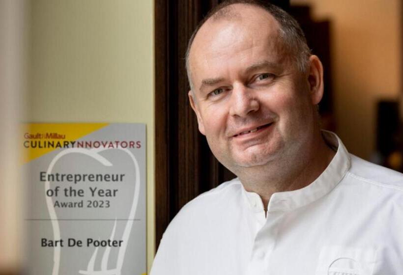 هتل Sapphire House Antwerp, Autograph Collection