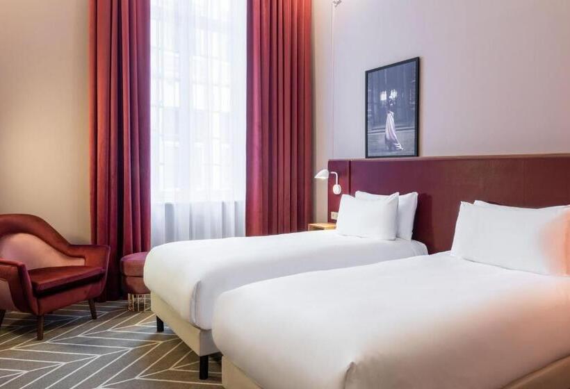 هتل Sapphire House Antwerp, Autograph Collection