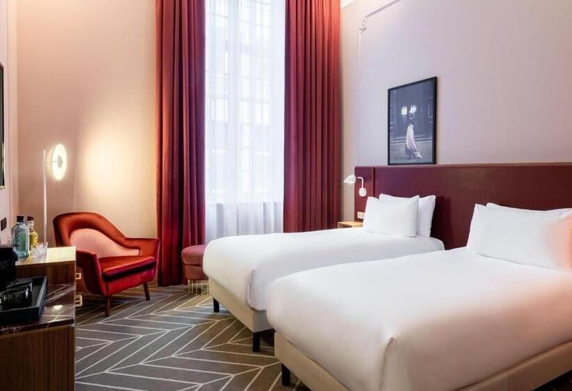 هتل Sapphire House Antwerp, Autograph Collection