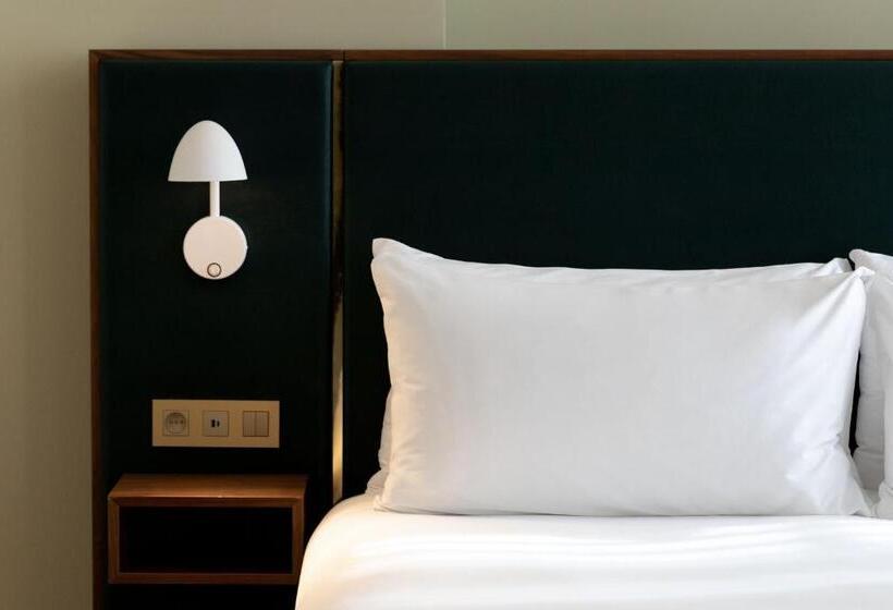 هتل Sapphire House Antwerp, Autograph Collection