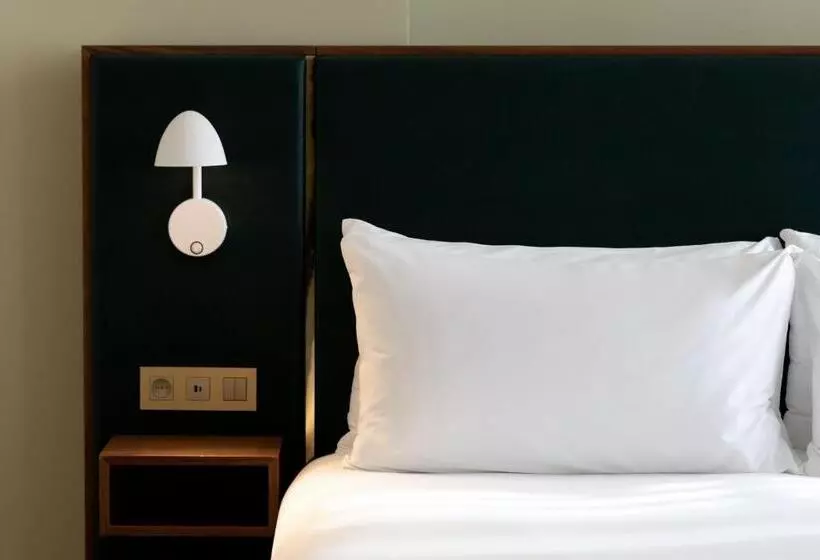 هتل Sapphire House Antwerp, Autograph Collection