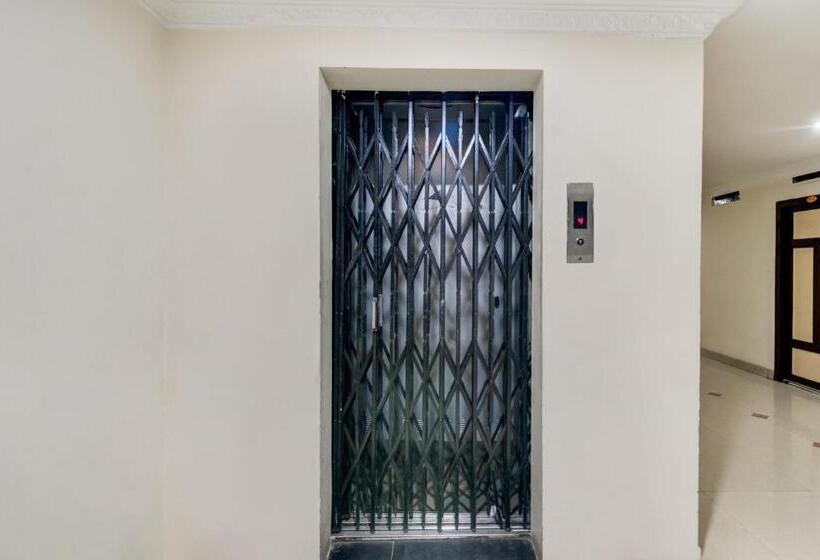 בית מלון כפרי Spot On Swarna Mayuri