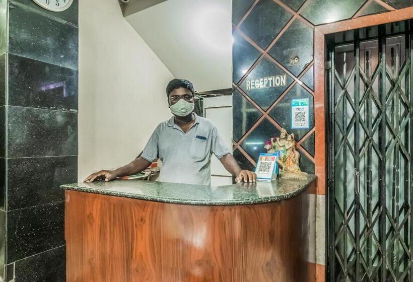 בית מלון כפרי Spot On Swarna Mayuri